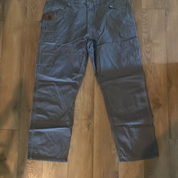 Wrangler Men's Charcoal Cargo Pants - Picture 1 of 9